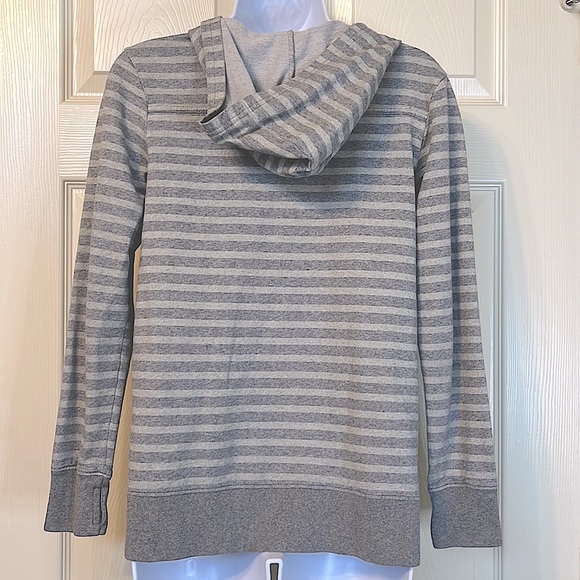 Tea Collection Longer Length Hoodie - Picture 2 of 9